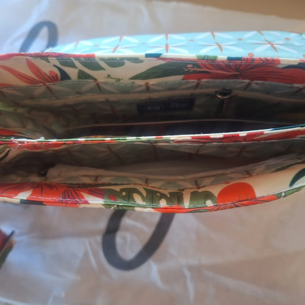 Lug Floral Crossbody Bag - Lush Luau - Picture 4 of 7